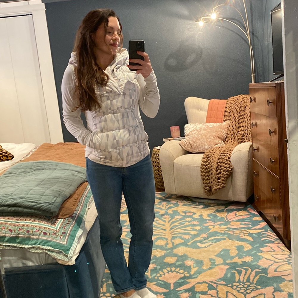 Lululemon puffer top 4